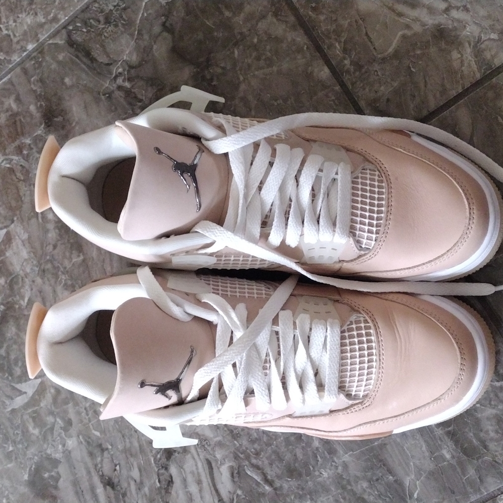 Used women Jordan's